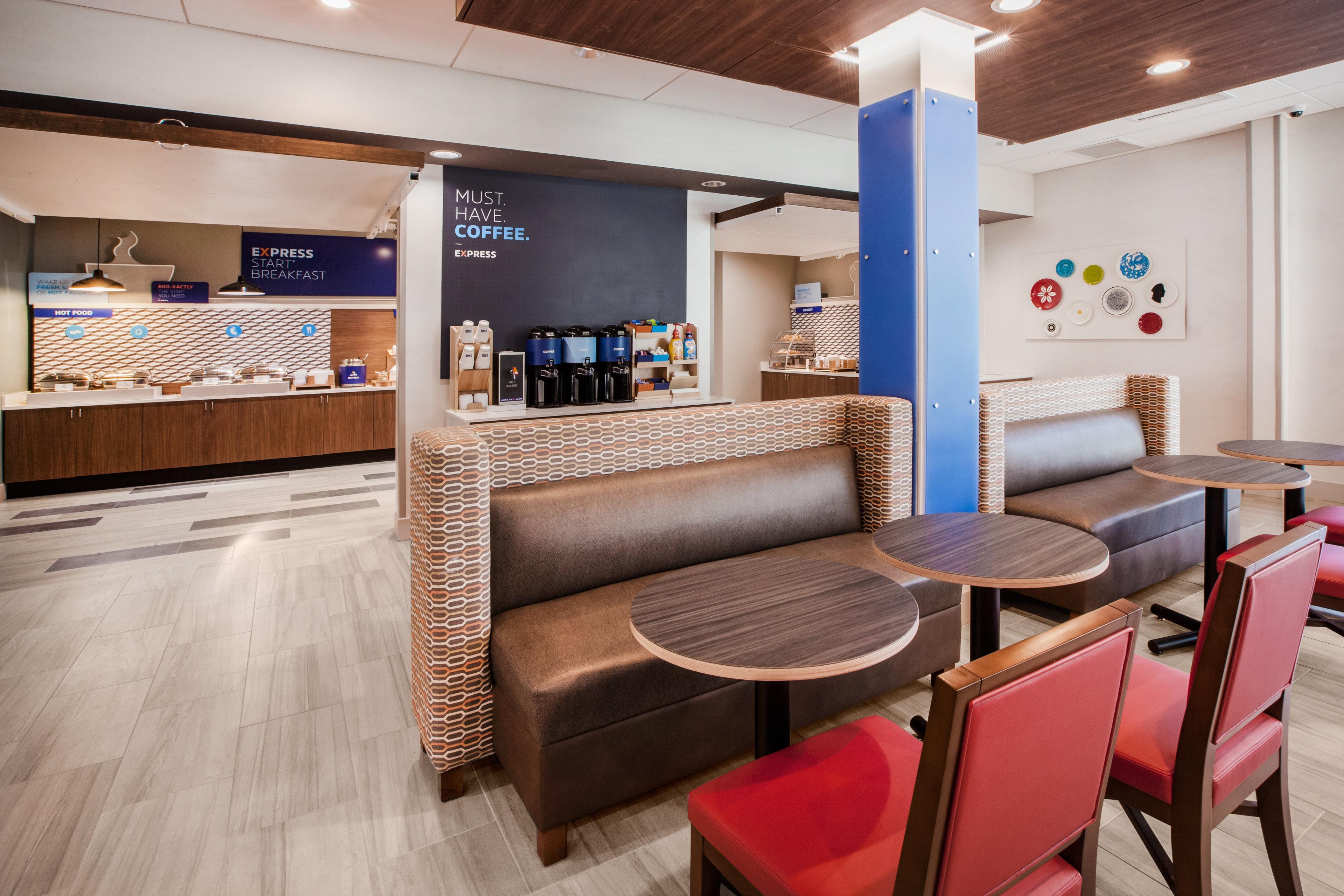 Holiday Inn Express Winnipeg Airport - Polo Park By Ihg Kültér fotó
