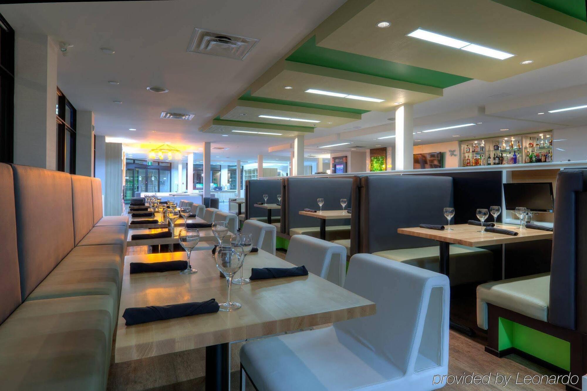 Holiday Inn Express Winnipeg Airport - Polo Park By Ihg Kültér fotó