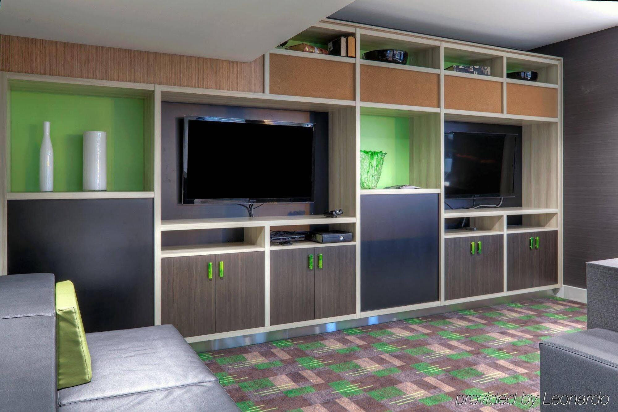 Holiday Inn Express Winnipeg Airport - Polo Park By Ihg Kültér fotó